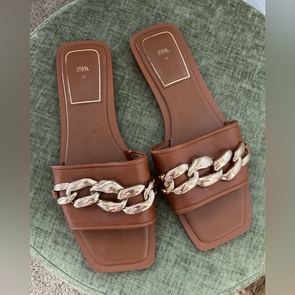 Zara Tan Sandals with Gold Chain Accent